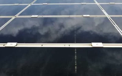 Is it possible to have solar panels installed onto a flat roof?